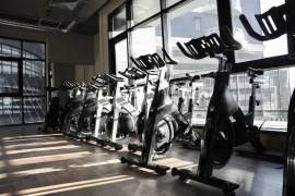 Confira os riscos de contaminação ao tocar em equipamentos de academia Confira os riscos de contaminação ao tocar em equipamentos de academia